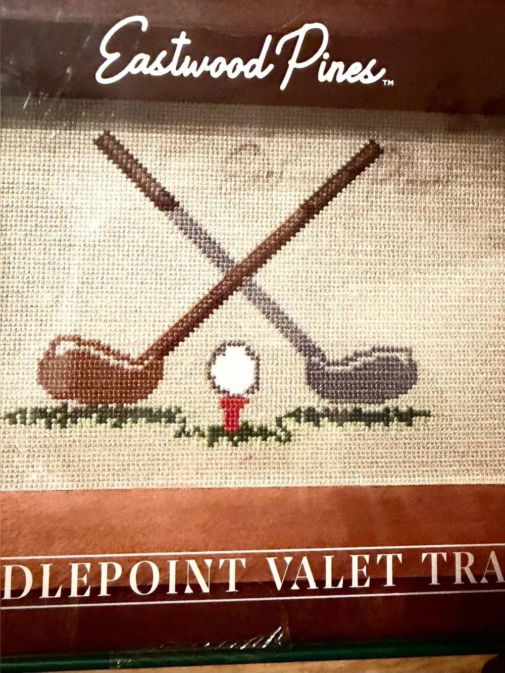 NEW Eastwood Pines official Golf Needlepoint/Wood Valet Tray.